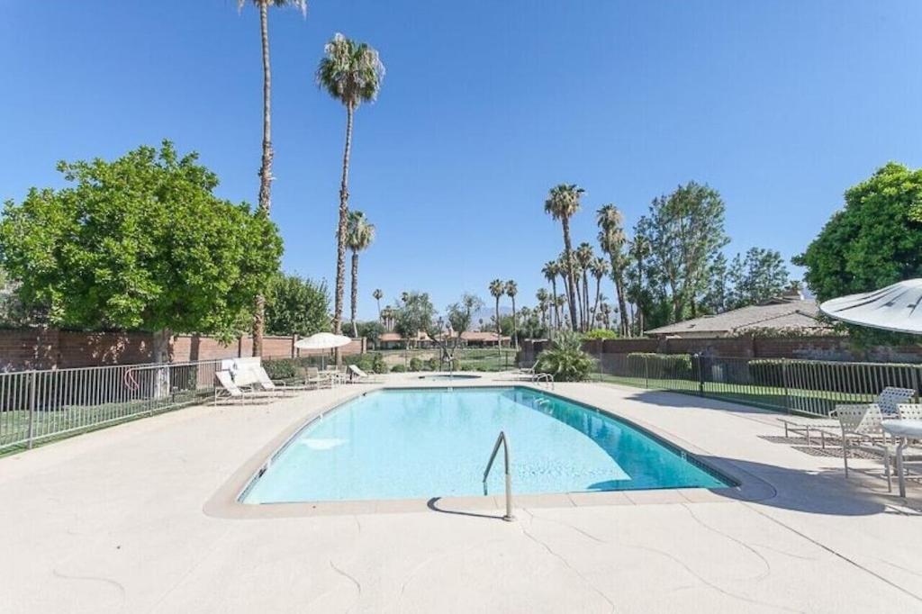 פאלם דזרט Private Country Club Condo On Awesome Golf Course! מראה חיצוני תמונה